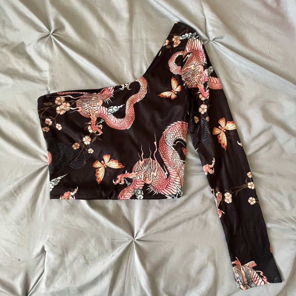 COPY - Dragon top